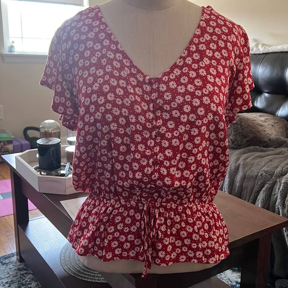 NWT Francesca’s Top